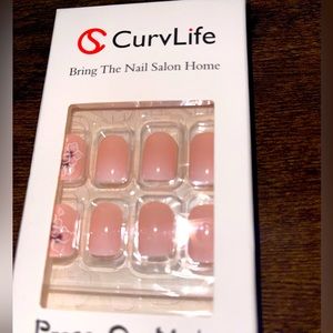 CurvLife Press On Nails